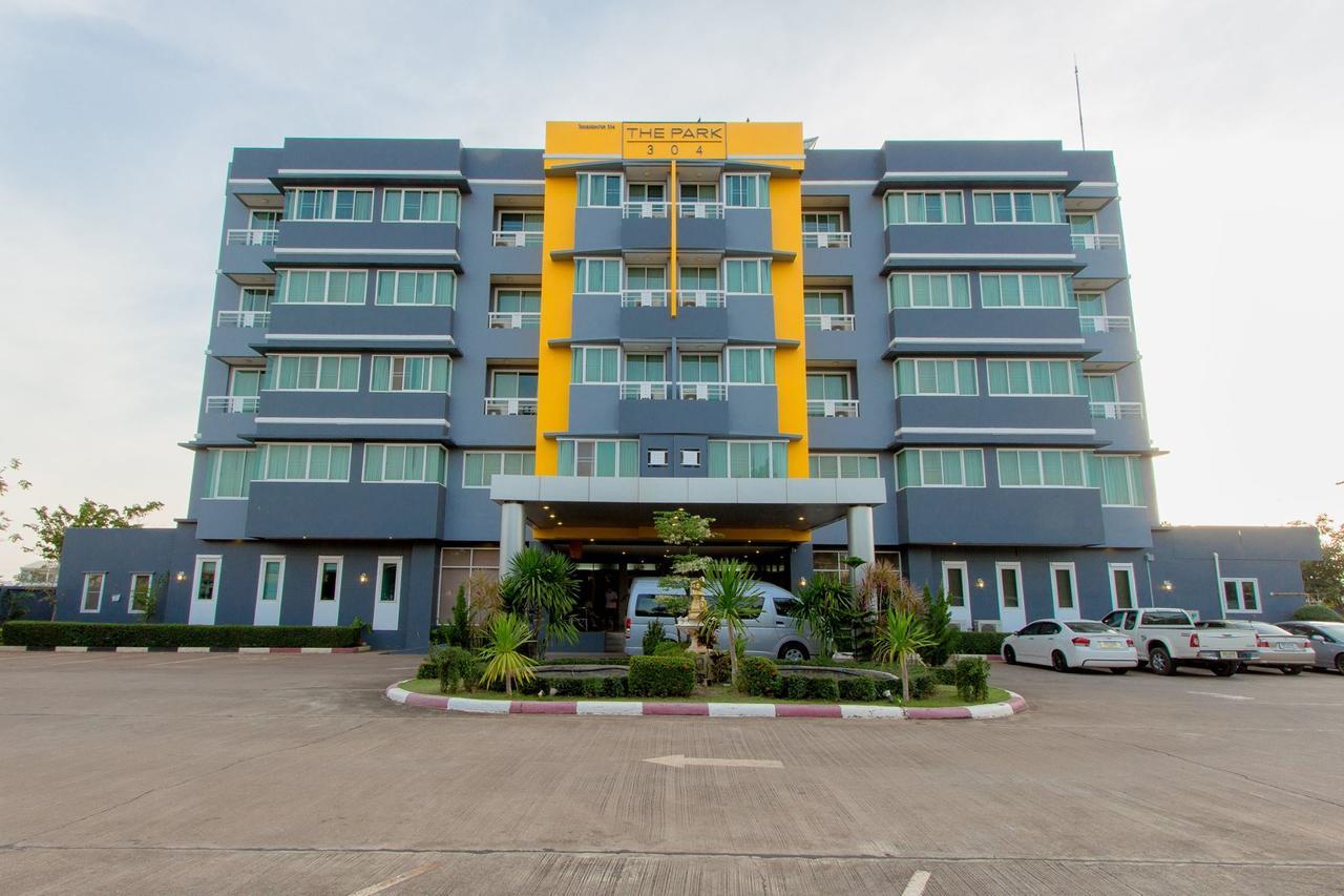 The Park 304 Executive Serviced Apartment Si Maha Phot Chambre photo