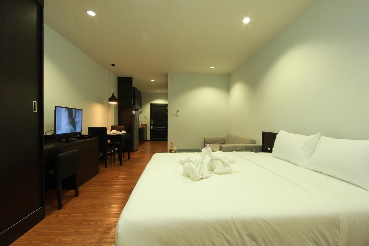 The Park 304 Executive Serviced Apartment Si Maha Phot Extérieur photo