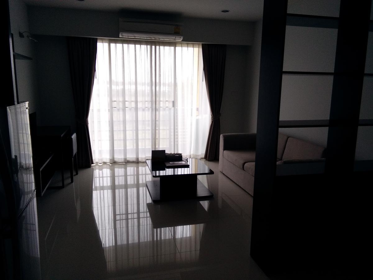 The Park 304 Executive Serviced Apartment Si Maha Phot Extérieur photo